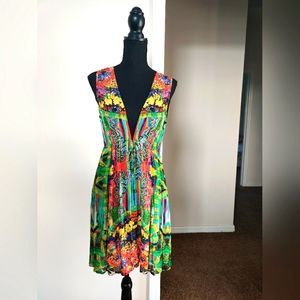 Shahida Parides short V neck dress with pockets, size S/M, Green multicolor